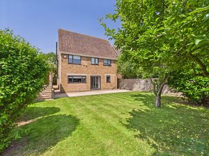 Rear Aspect - click for photo gallery